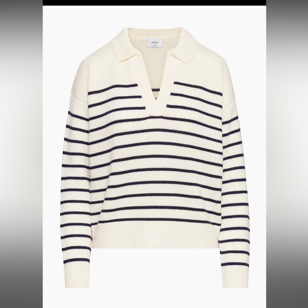 Aritzia Wilfred Clara Sweater in XS perfection condition!  Colour is light birch